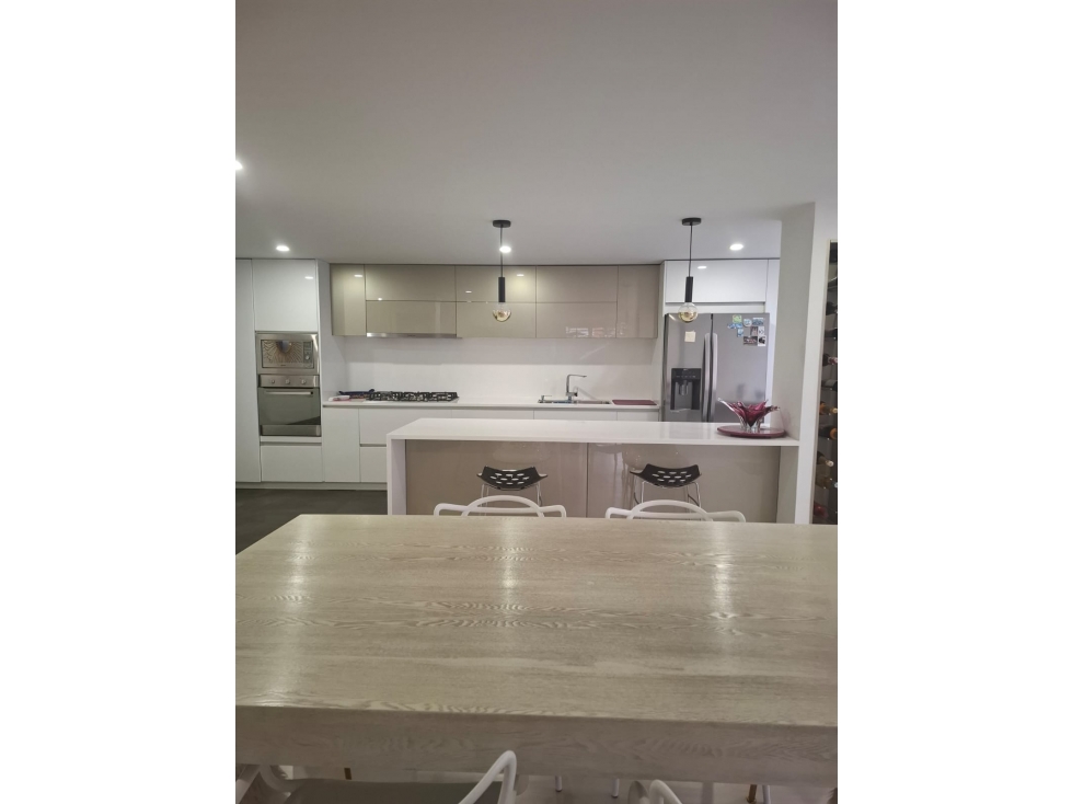 Venta chicó navarra, 137 mts, 3 habs, 3 baños, 3 pqs,terraza 40 mts. — foto 4