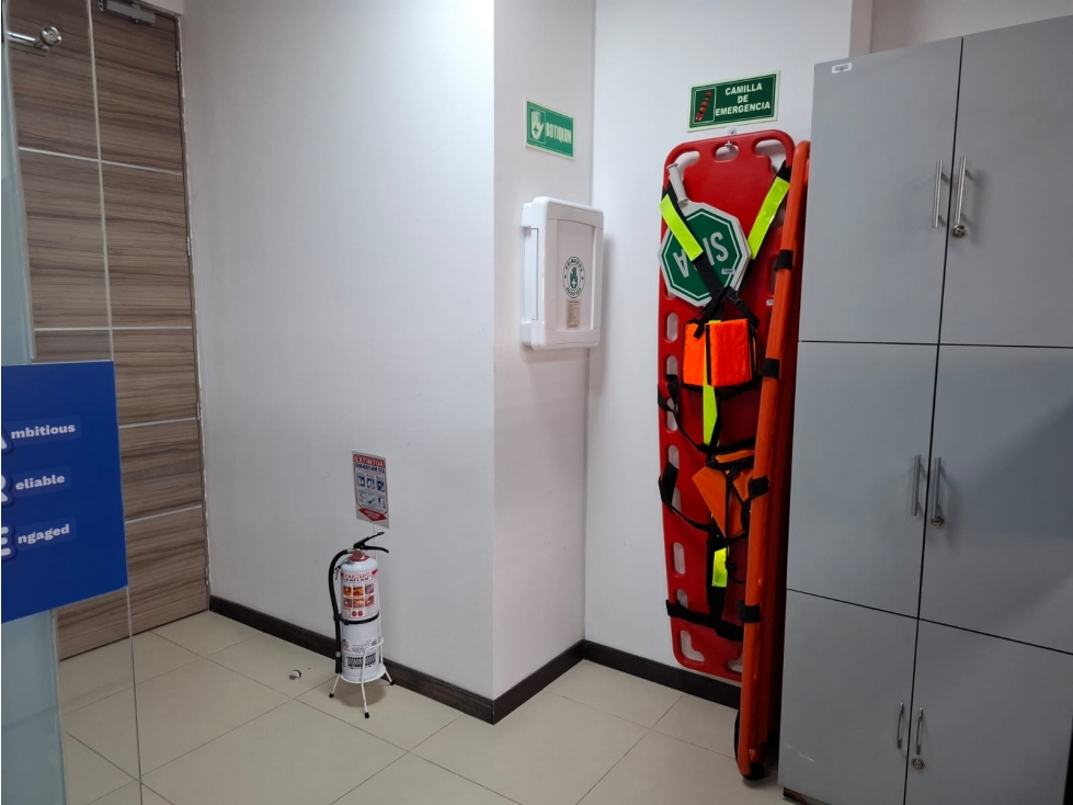 Arriendo oficina Pontevedra Vardi 80 mts 1 garaje piso 9 — foto 5