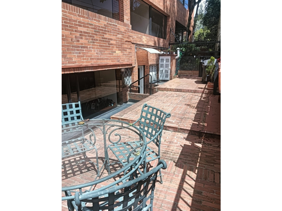 Venta apto Santa Ana Oriental 150 mts. 3 hab, terraza, 2 pqs — foto 6