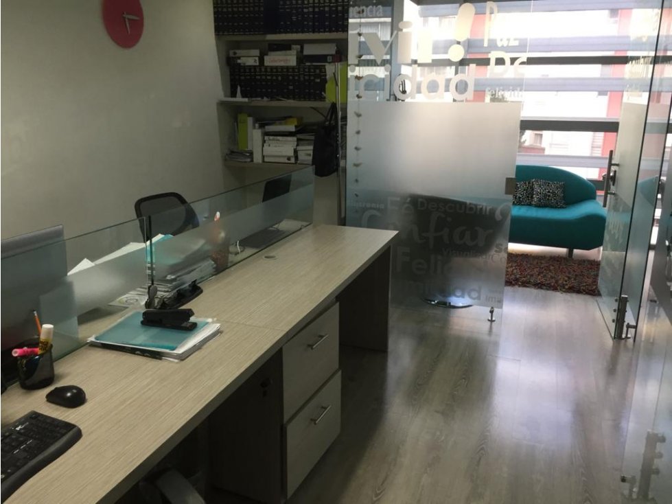 Oficina amoblada en venta La Castellana — foto 4