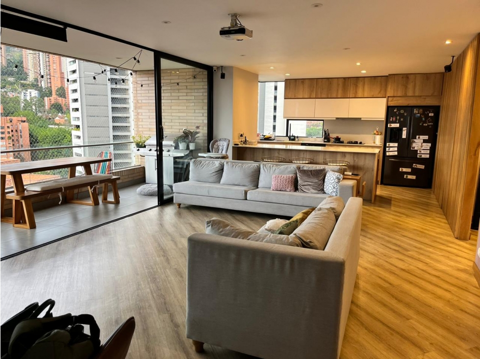 Arriendo apartamento remodelado con vista 360° en San Lucas — foto 2
