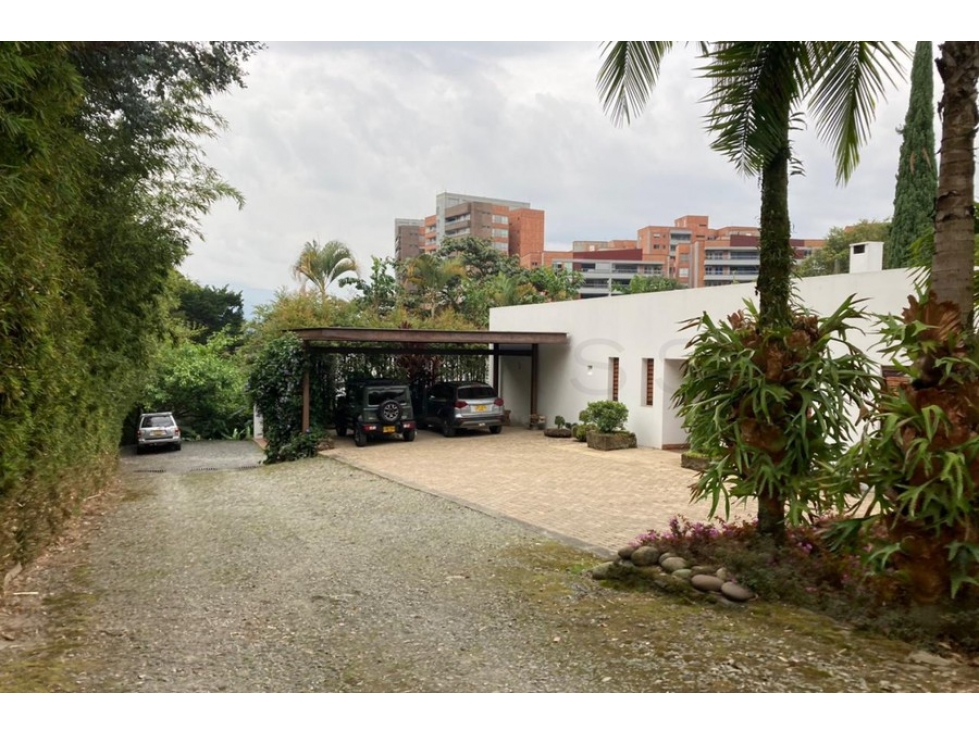 Casa campestre en venta en Las Brujas con Jacuzzi y zona verde propia — foto 2