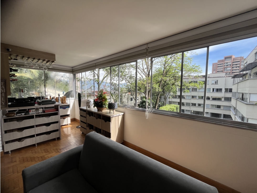 Apartamento para remodelar cerca al Tesoro Entorno verde — foto 2