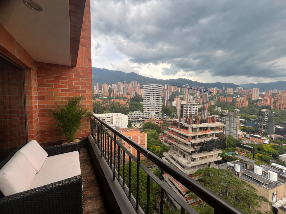 Venta apartamento Amoblado en Lalinde piso alto y listo para habitar — foto 3
