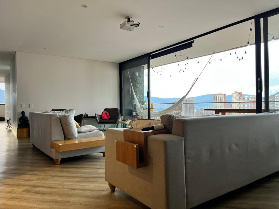 Arriendo apartamento remodelado con vista 360° en San Lucas — foto 3
