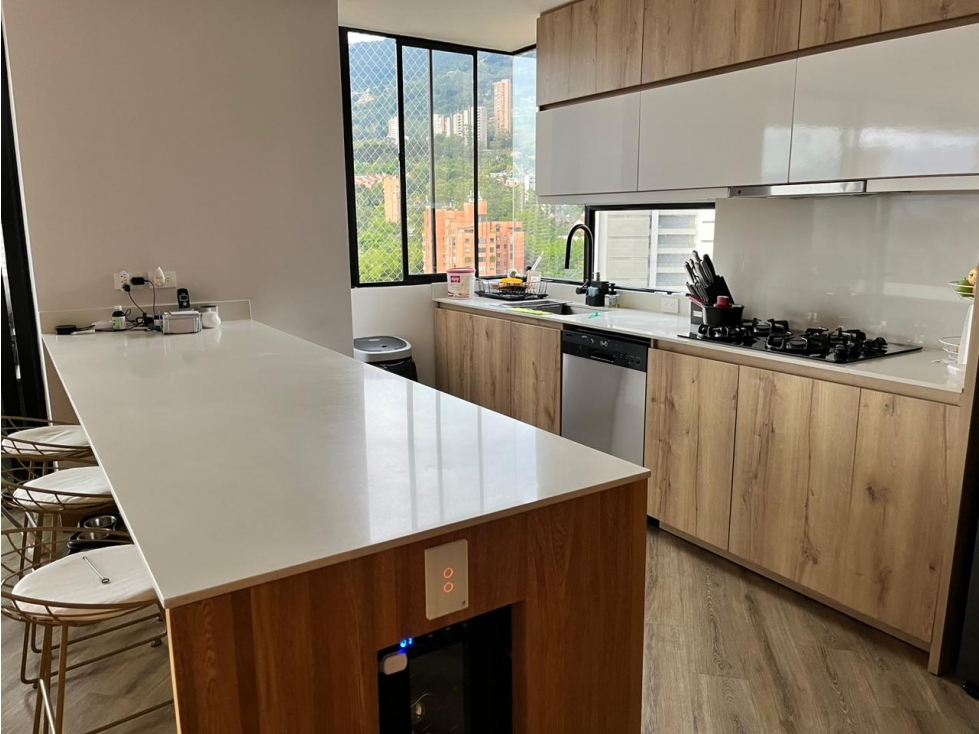 Arriendo apartamento remodelado con vista 360° en San Lucas — foto 5