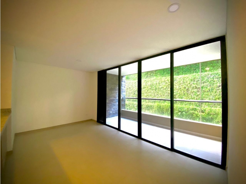 Apartamento en venta en El Retiro: construcción 2024, entorno natural — foto 6