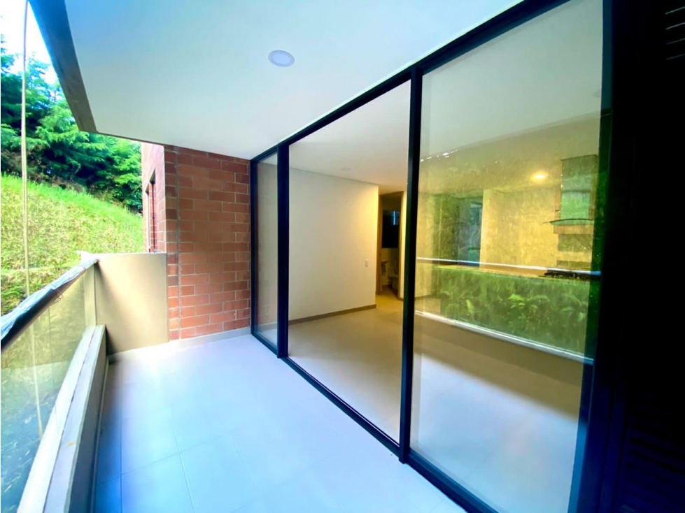 Apartamento en venta en El Retiro: construcción 2024, entorno natural — foto 3