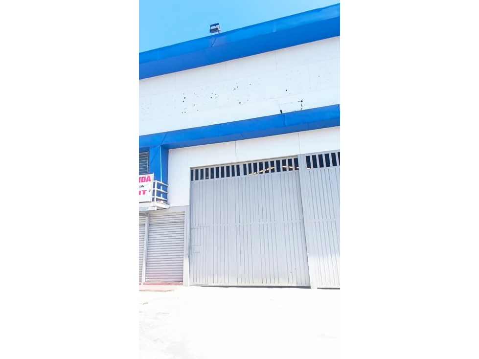 ARRIENDO AMPLIA BODEGA SECTOR EL SALADO - 2