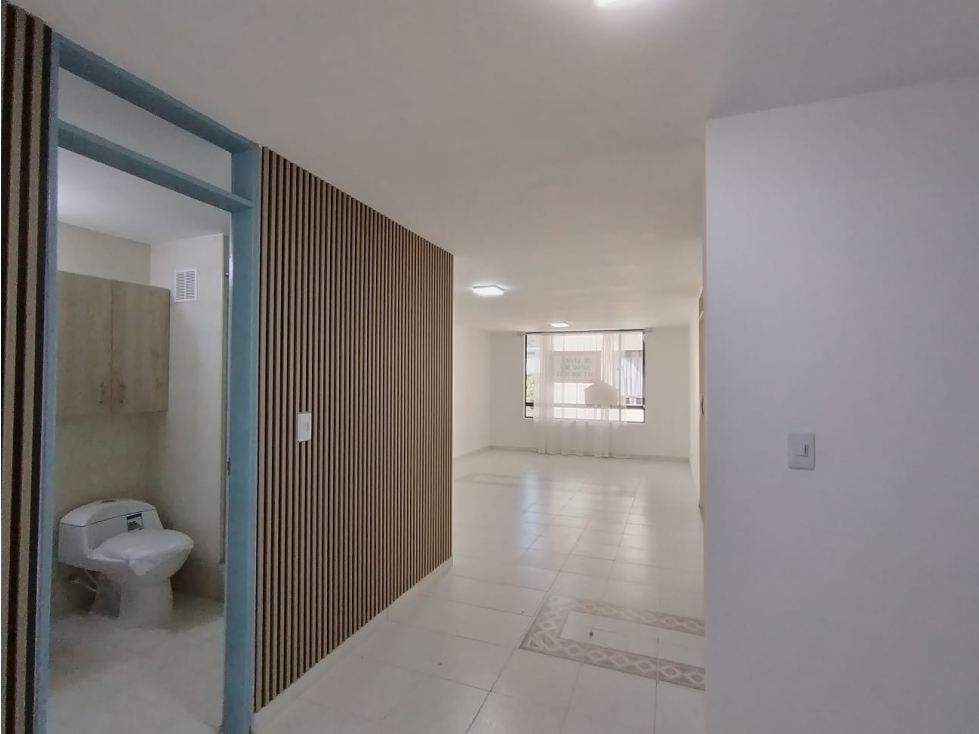 VENDO APARTAMENTO PISO 3 CON ASCENSOR SECTOR CENTRO — foto 2