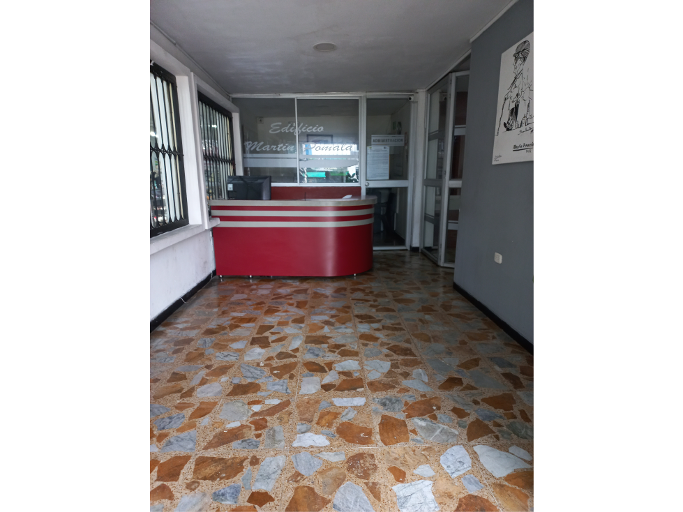 ARRIENDO OFICINA PISO 4 EDIFICIO MARTIN POMALA SECTOR CENTRO - 4