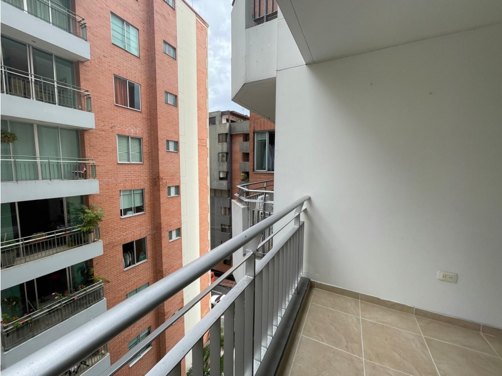 VENDO APARTAMENTO PISO 7 CONJUNTO TORREON OCOBOS DEL CENTENARIO — foto 3