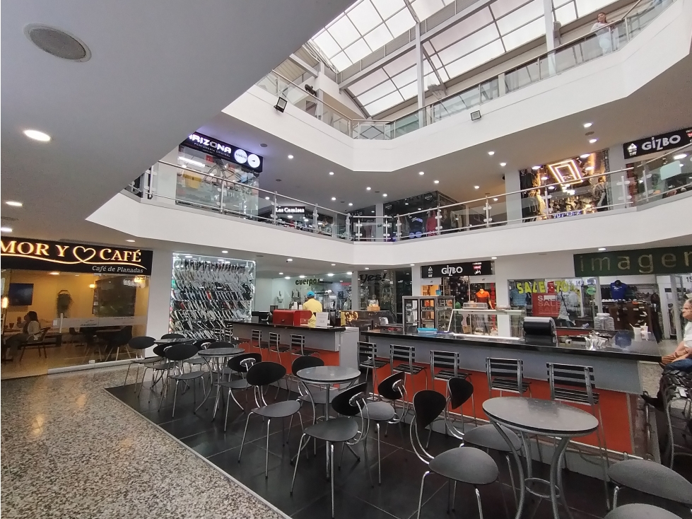 ARRIENDO LOCAL CENTRO COMERCIAL COMBEIMA - 2