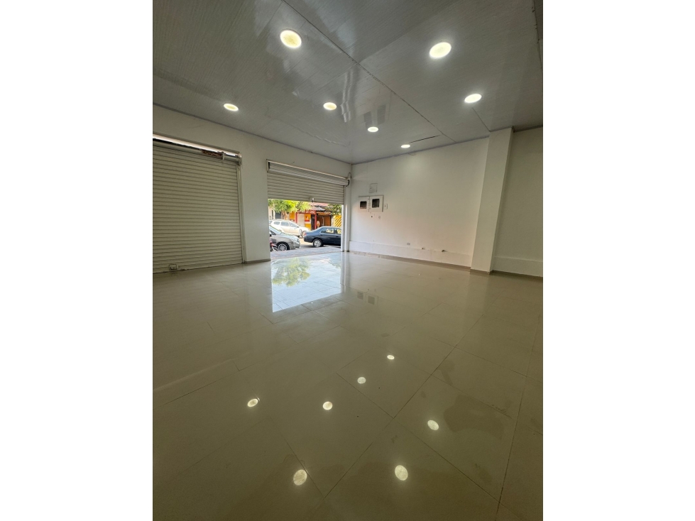 ARRIENDO LOCAL COMERCIAL CENTRO DE GIRARDOT - 3