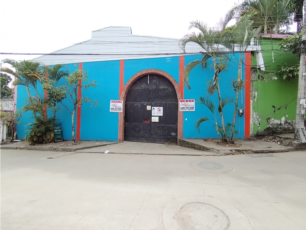 ARRIENDO AMPLIA BODEGA SECTOR SALADO - 2