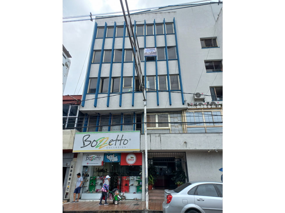 ARRIENDO OFICINA PISO 4 EDIFICIO MARTIN POMALA SECTOR CENTRO - 3