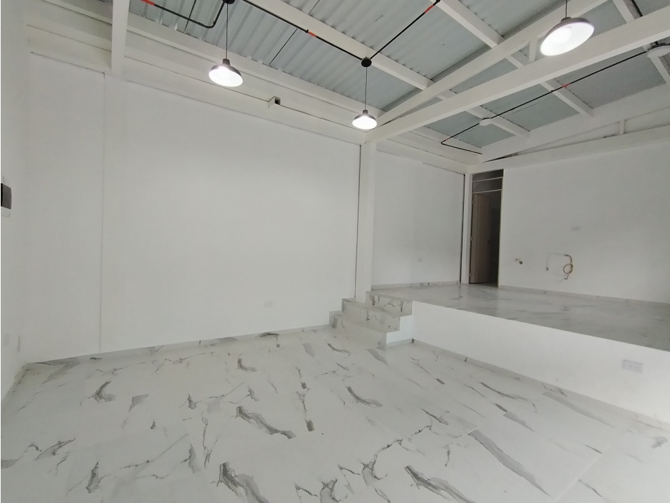 ARRIENDO LOCAL COMERCIAL SECTOR LA POLA - 2