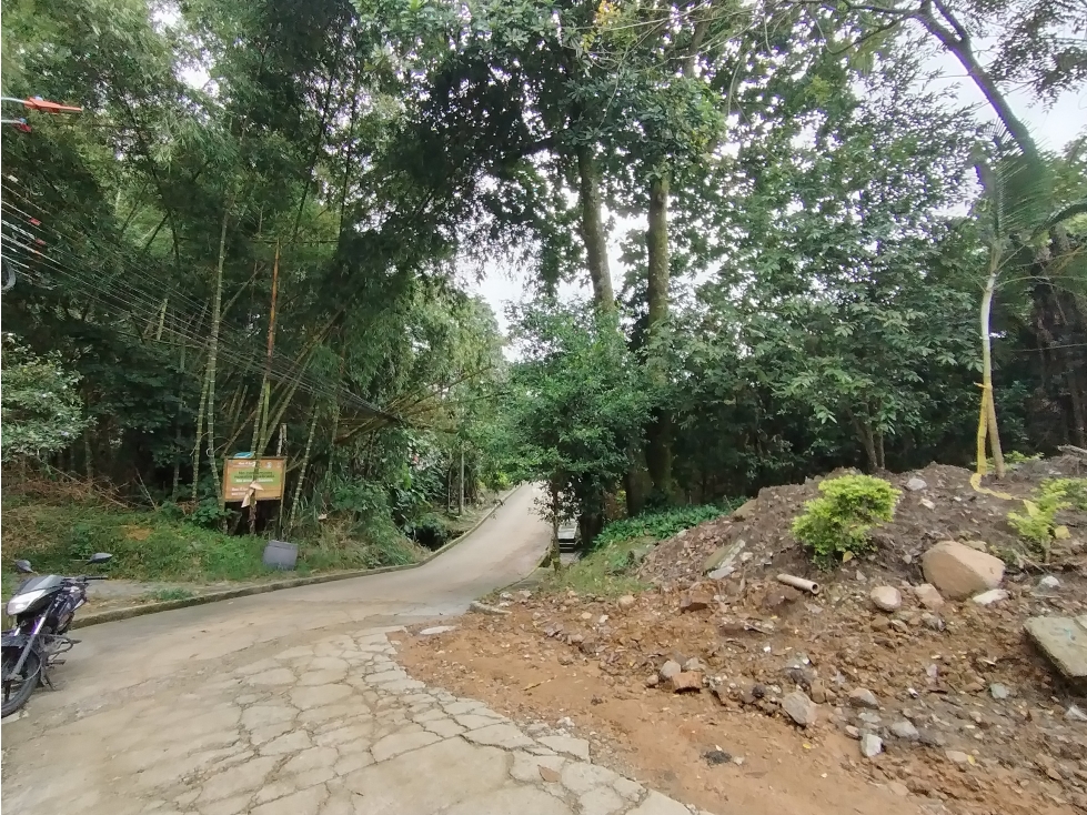 VENDO CASA DE 2 PISOS SECTOR VARSOVIA CERCA A LA CALLE 60 — foto 3
