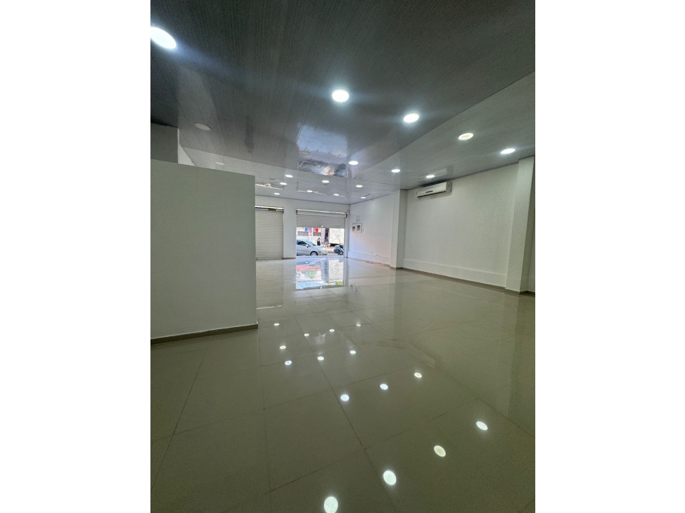 ARRIENDO LOCAL COMERCIAL CENTRO DE GIRARDOT - 2