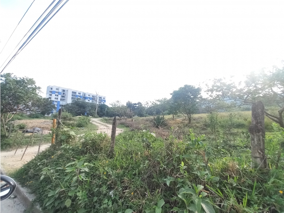 ARRIENDO AMPLIO LOTE SECTOR AMBALA - 4