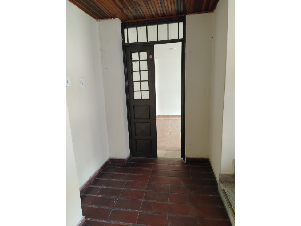 ARRIENDO APARTAMENTO PISO 1 SECTOR PIEDRA PINTADA ALTA — foto 5