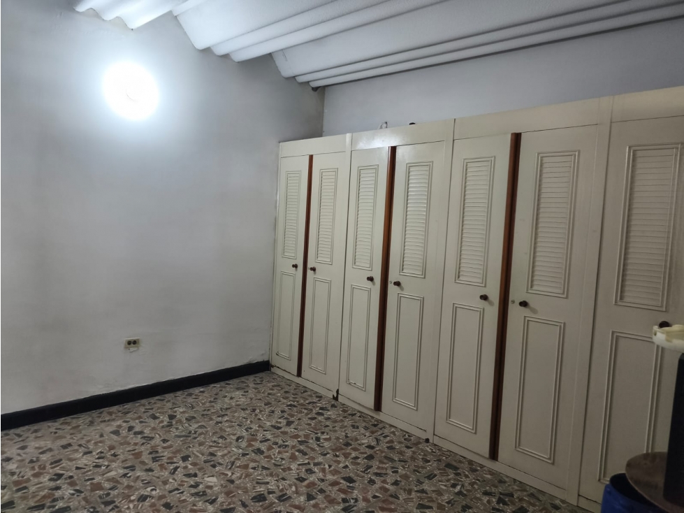 VENDO CASA CAMPESTRE ESTILO COLONIAL EN AMPLIO TERRENO DE 11.869 M2 - 4