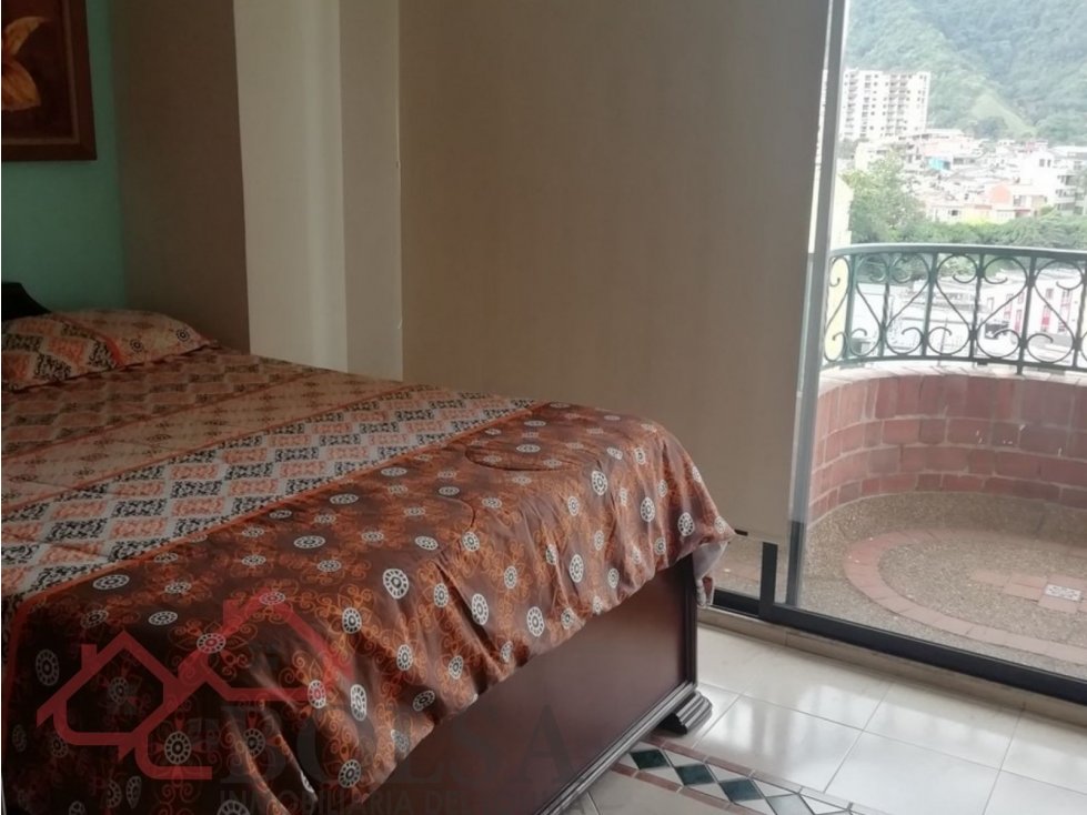 VENDO APARTAMENTO EN 5 PISO CON ASCENSOR SECTOR LA POLA — foto 5