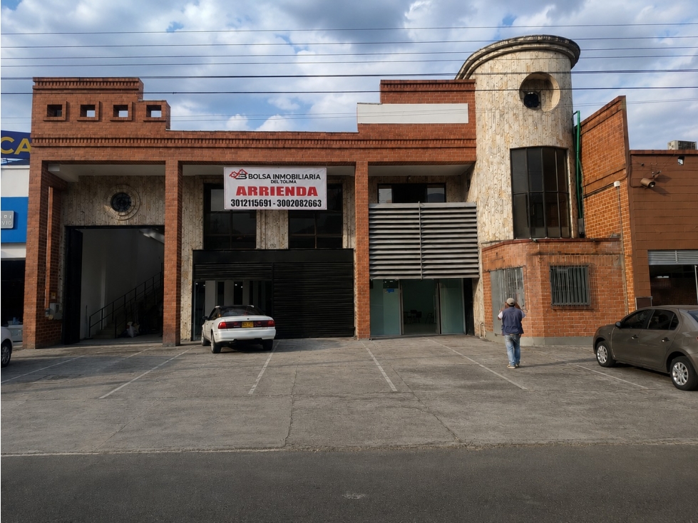 VENDO AMPLIO LOCAL - BODEGA UBICADO EN CRA 5 CALLE 19 - 1