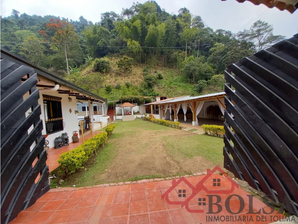 VENDO HERMOSA FINCA EN VEREDA CAI VIA CAÑON DEL COMBEIMA - 2