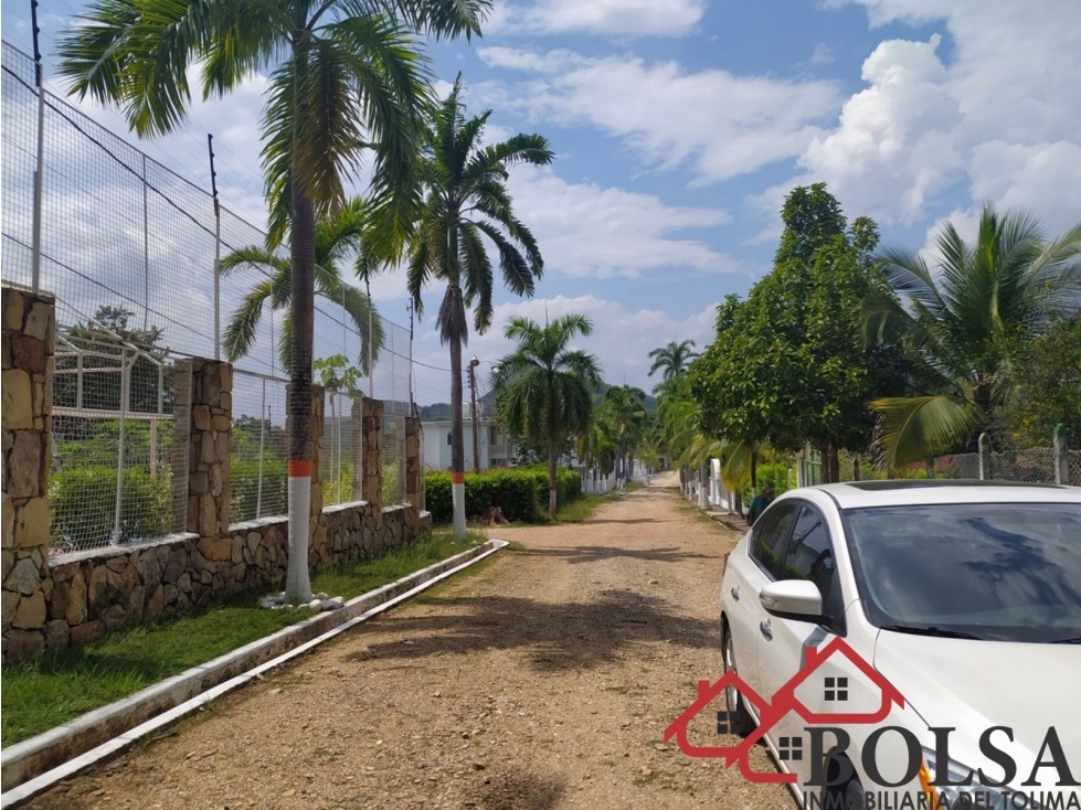 VENDO LOTE EN URB EL PALMAR EN LA SALIDA A CARMEN DE APICALA — foto 6