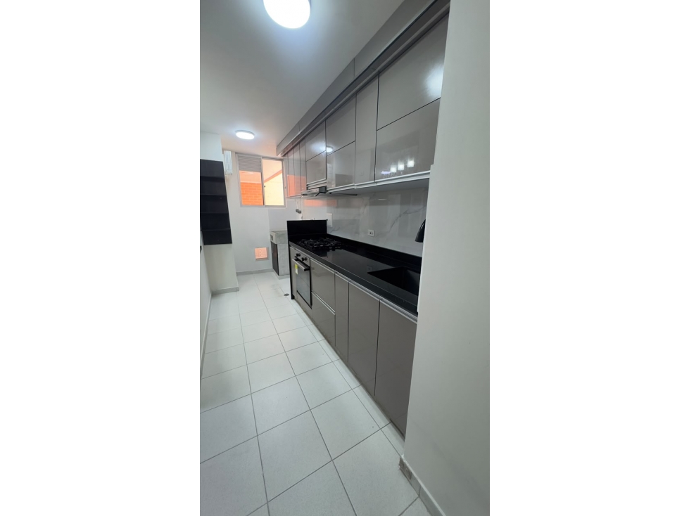 ARRIENDO APARTAMENTO EN TORREON DE BELEN — foto 5
