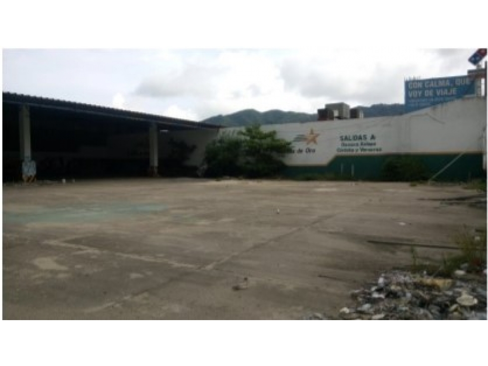RENTA AMPLIO TERRENO COMERCIAL BLVD VICENTE GRO ACAPULCO UBICADISIMO - 1