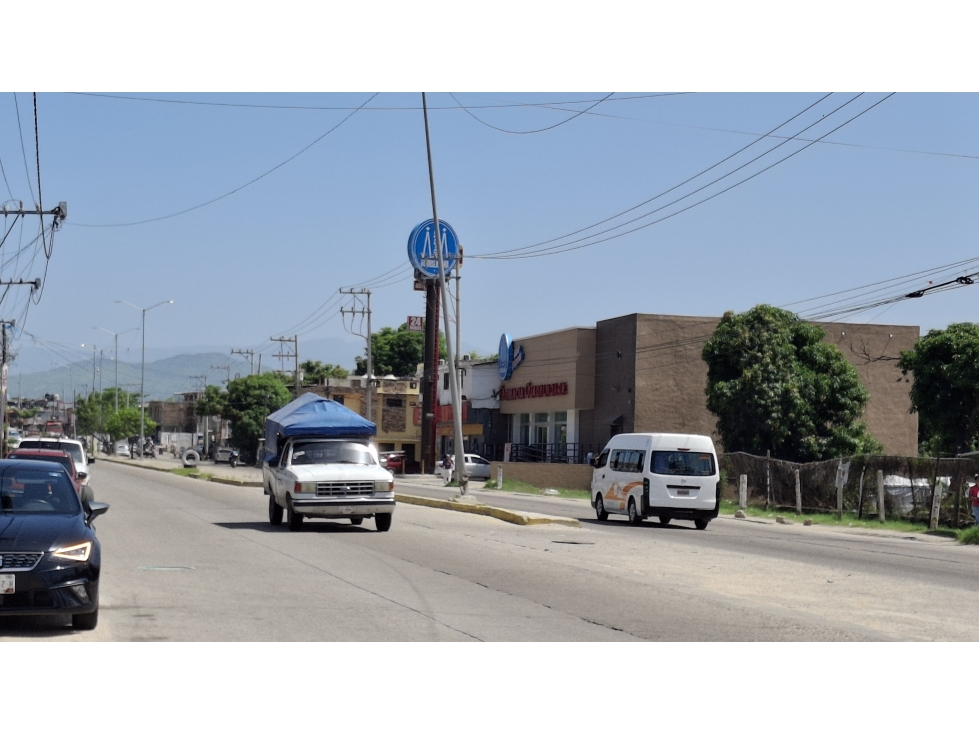 RENTA A FRANQUICIAS TERRENO AV LAZARO CARDENAS LA SABANA ACAPULCO - 4