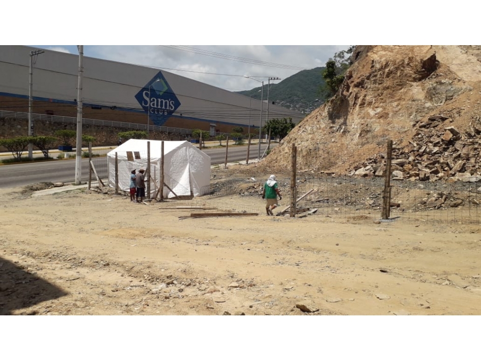 VENTA TERRENO COMERCIAL AV FARALLON ACAPULCO - 2