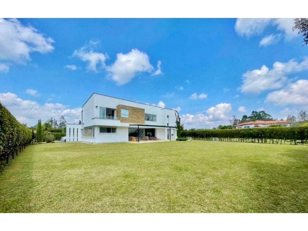 T0327. Alquiler! Finca amoblada o sin amoblar en Llanogrande — foto 4