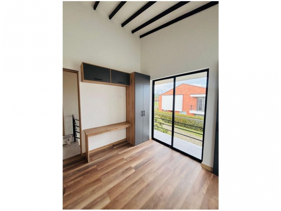 C0429.Vendo! Casa moderna para estrenar en unidad abierta de La Ceja — foto 6