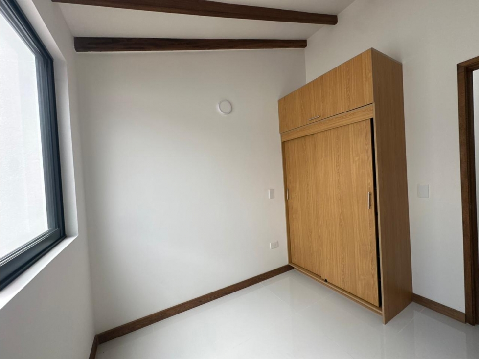 C0426.Vendo! Casa unifamiliar de dos niveles en La Ceja — foto 6