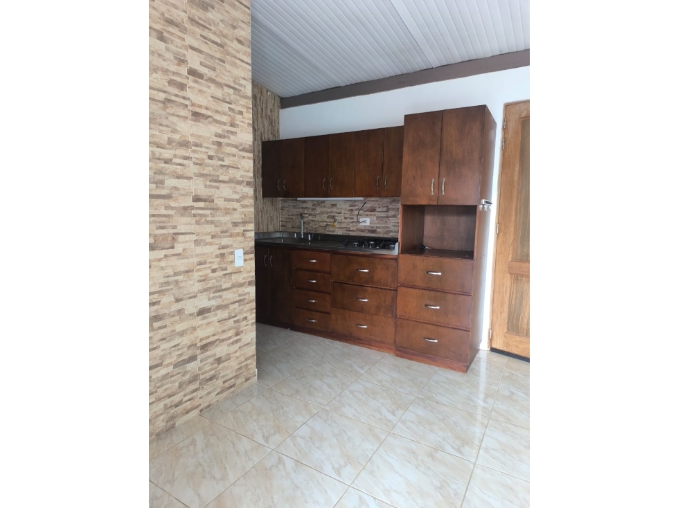 A0529. Vendo! Apartamento con acabados modernos en El Retiro
