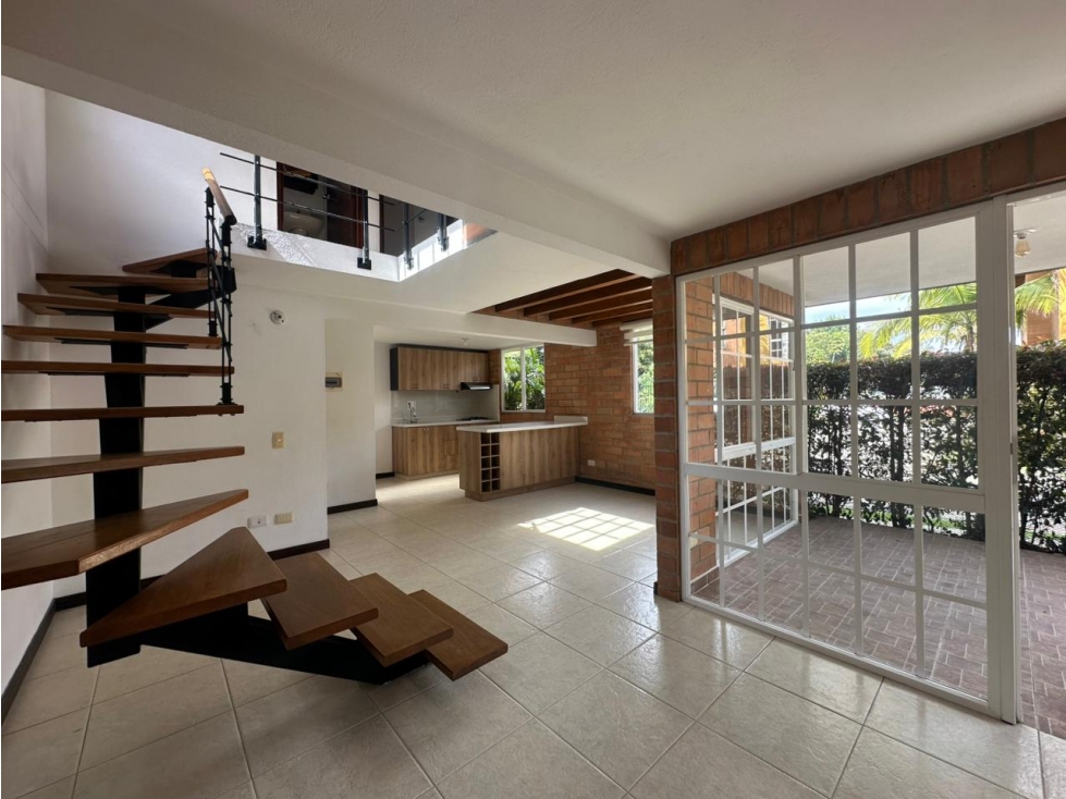 T0276 Alquiler! Casa unifamiliar campestre en unidad cerrada — foto 3