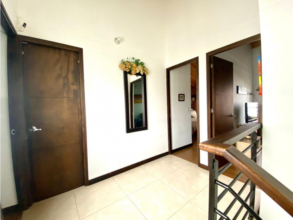 C0268. VENTA! Casa con excelentes acabado y ubicación en La Ceja