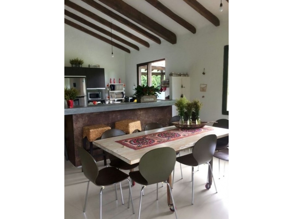 F0298. VENDO! Finca con excelente ubicación y espacio en Llanogrande — foto 3