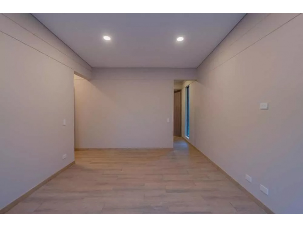 F0296. Vendo! Finca par estrenar, con excelente ubicación en Rionegro