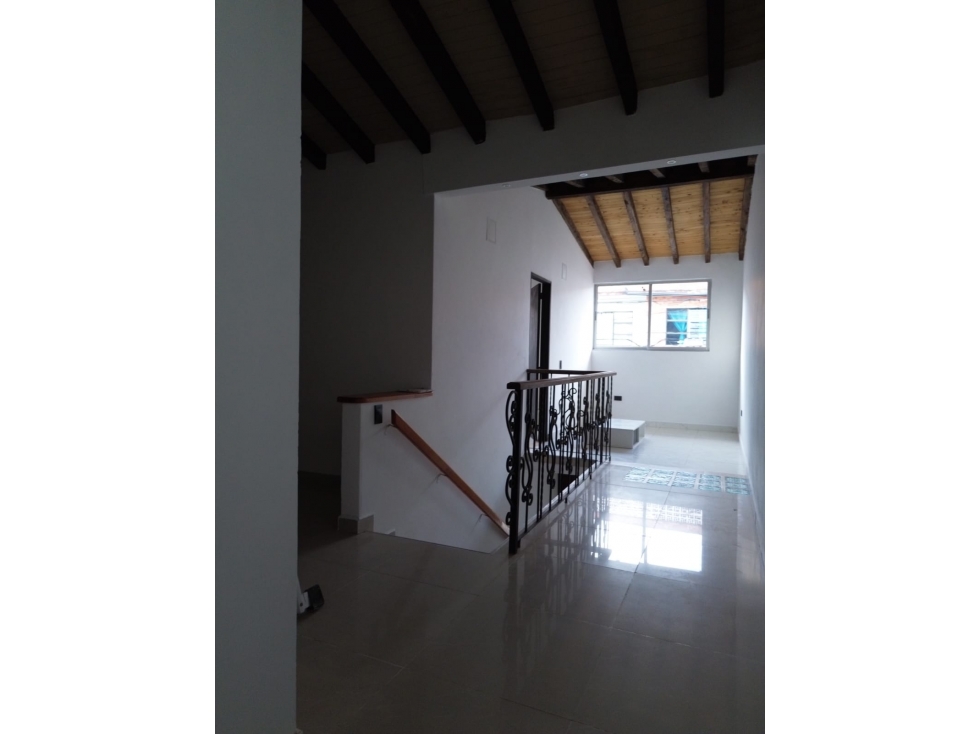 A0442. Vendo! Apartamento con buenos acabados a una cuadra del parque — foto 2