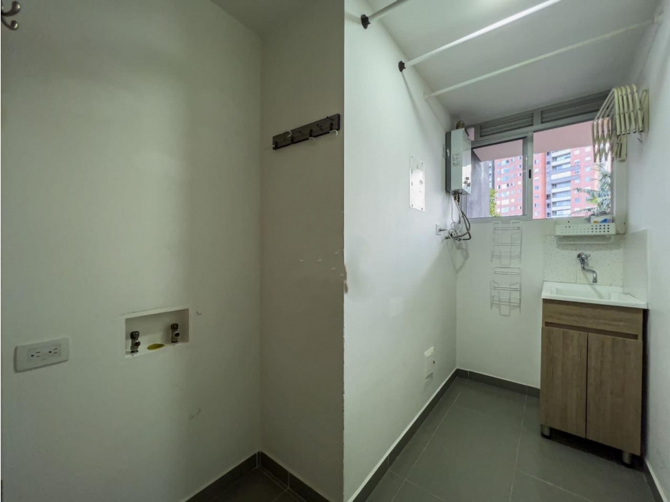 A0477 Vendo! Apartamento con excelentes espacios y buena ubicación — foto 5