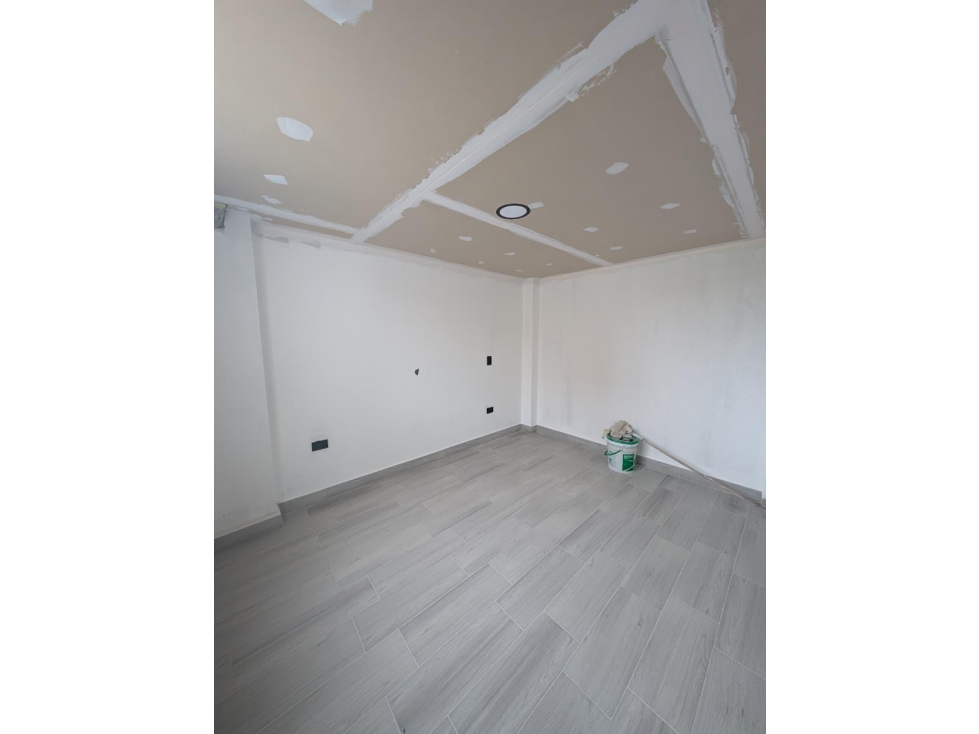 C0386. Vendo! Casa unifamiliar de 3 niveles para estrenar en La Unión — foto 2