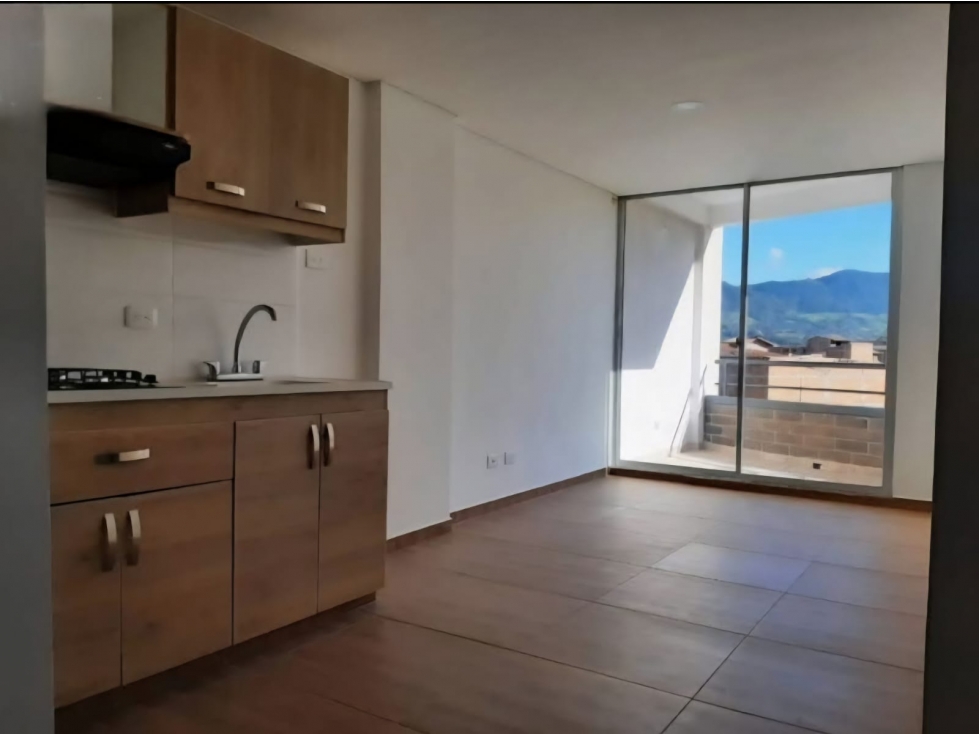 A0514. Vendo! Apartamento con 3 habitaciones en unidad semi-cerrada