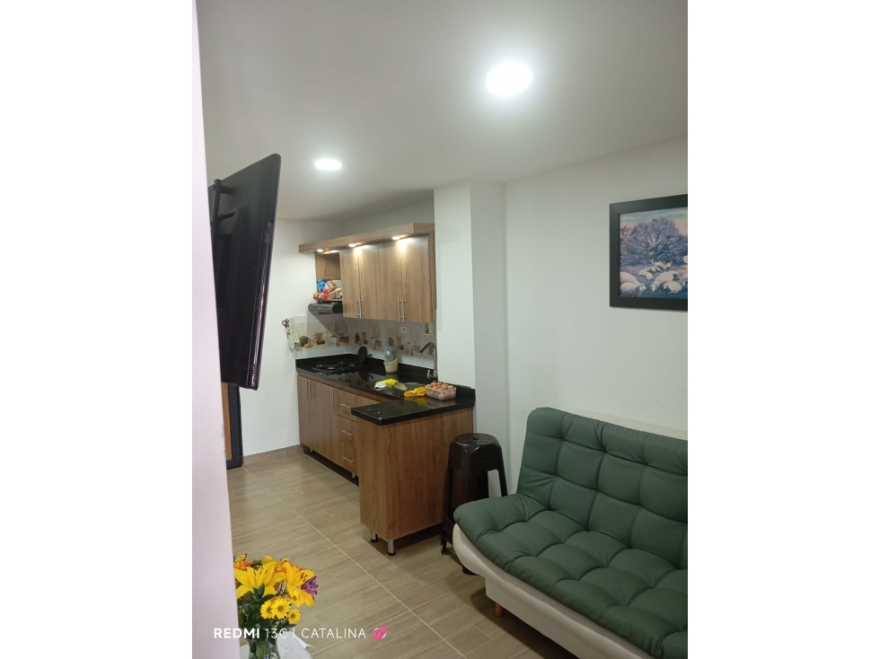 A0524. VENDO! Apartamento segundo nivel en excelente sector en La Ceja