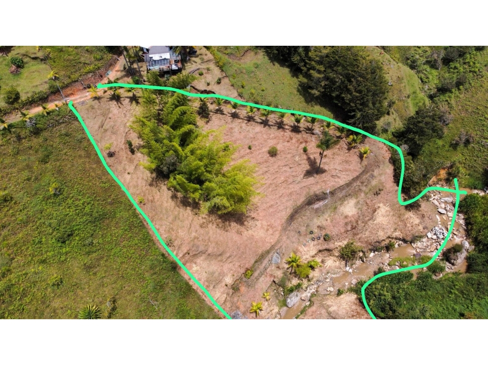 L0304.VENDO! Excelente Lote en Guatapé para Proyecto de Glamping
