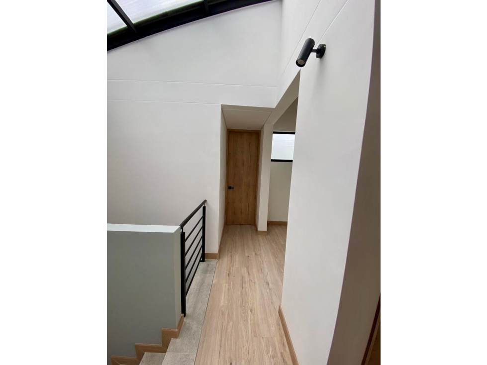 C0405. Vendo! Casa unifamiliar en unidad cerrada en La Ceja — foto 4