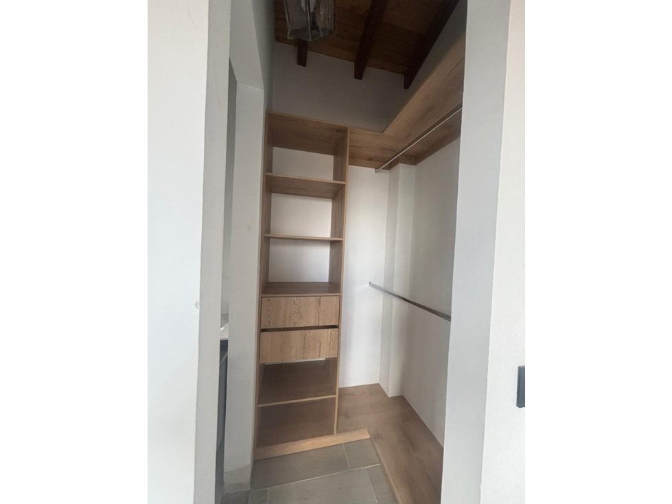 C0417.Vendo!Casa Unifamiliar Tres Pisos Para Estrenar En La Unión Ant — foto 3